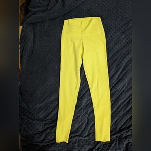 New lemon tart yellow chill leggings size xs perfect condition